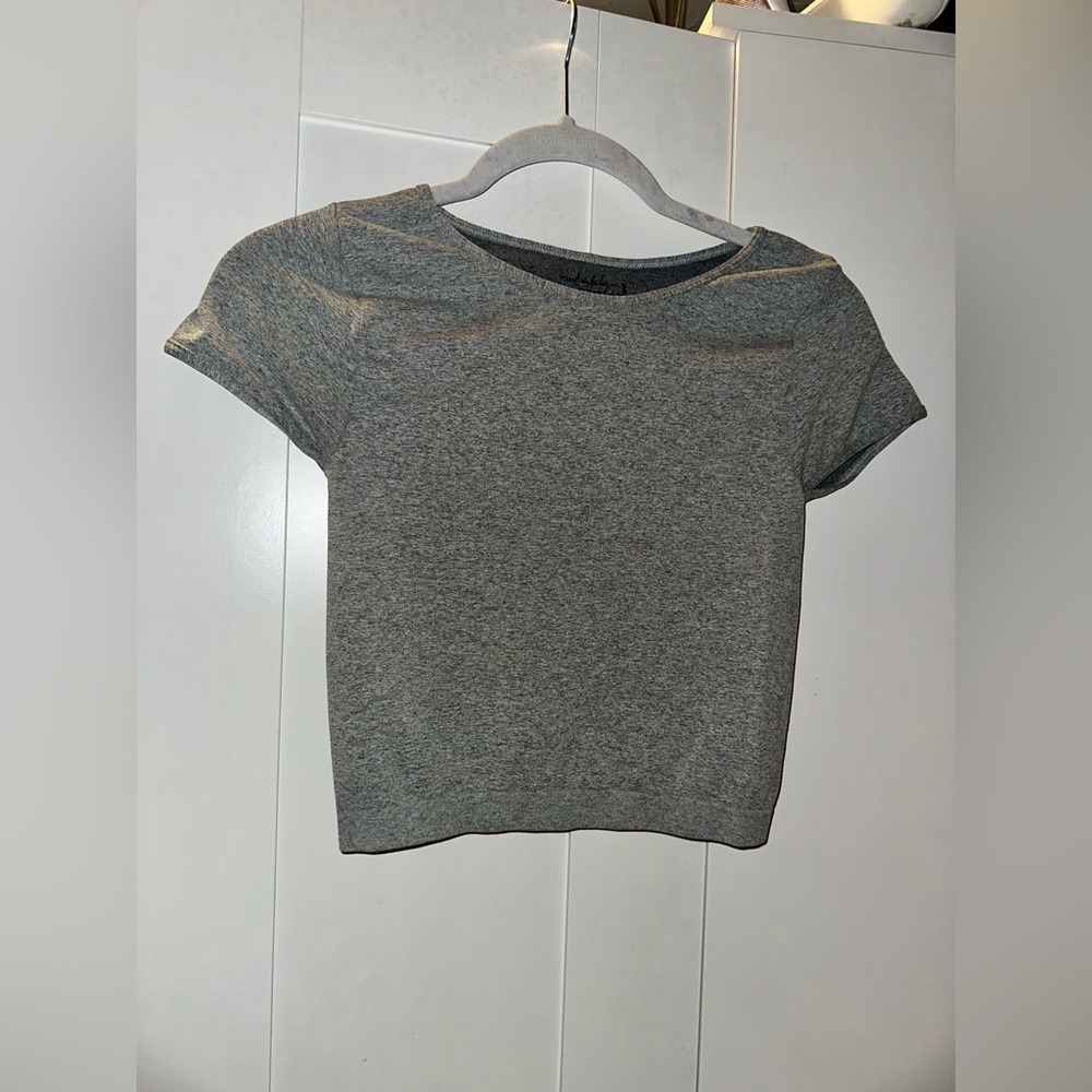 NWOT Cap Sleeve Seamless Cami In Gray - Picture 5 of 6